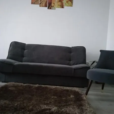 Comfy Studio Апартаменти